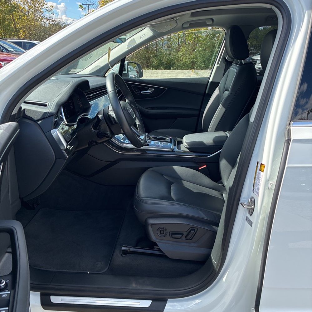2024 Audi Q7 Premium Plus 55