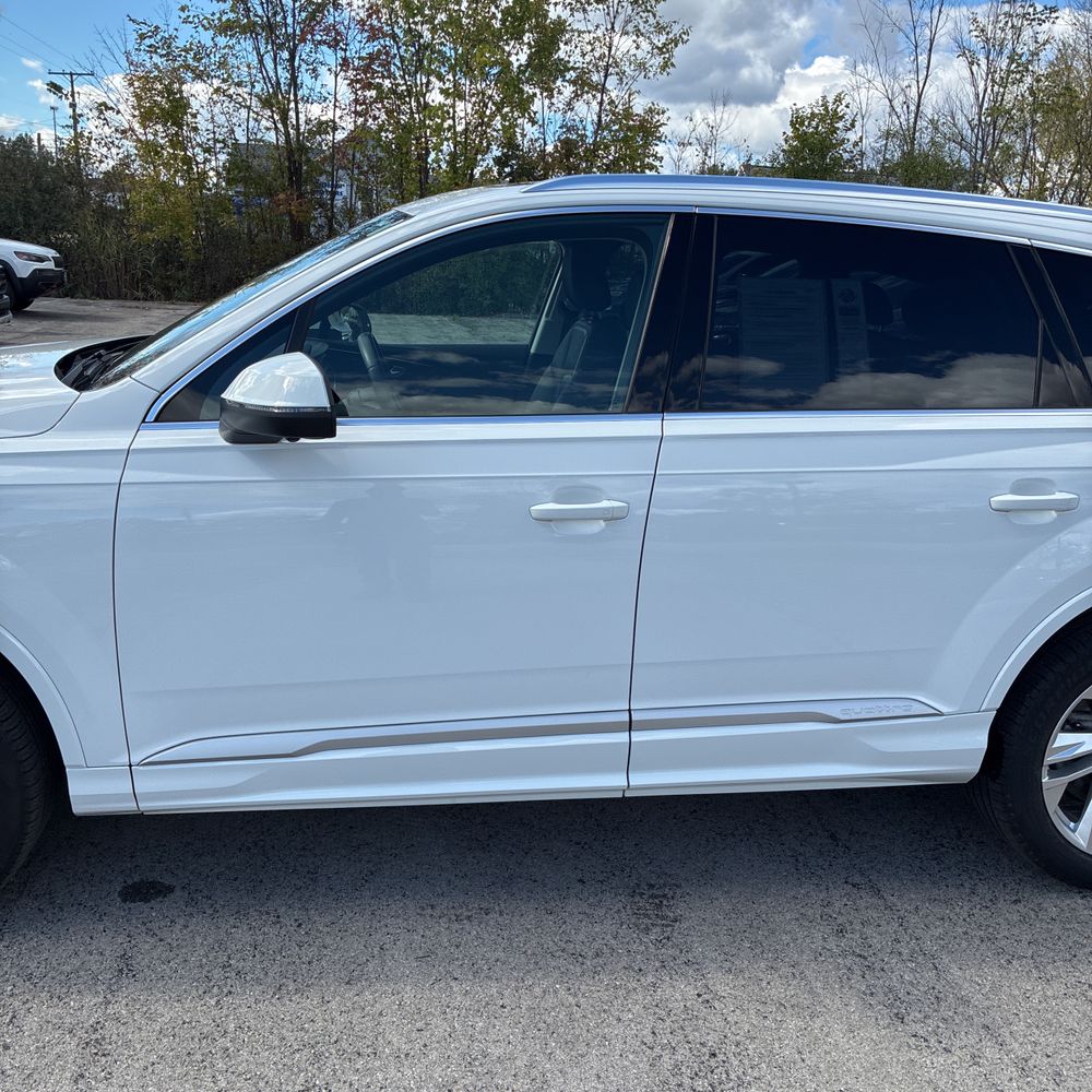 2024 Audi Q7 Premium Plus 55