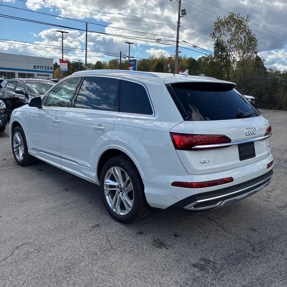 2024 Audi Q7 Premium Plus 55