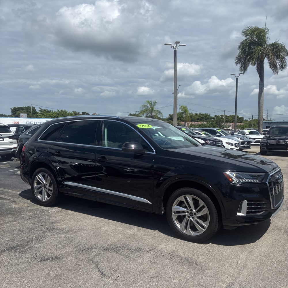 2024 Audi Q7 Premium Plus 55