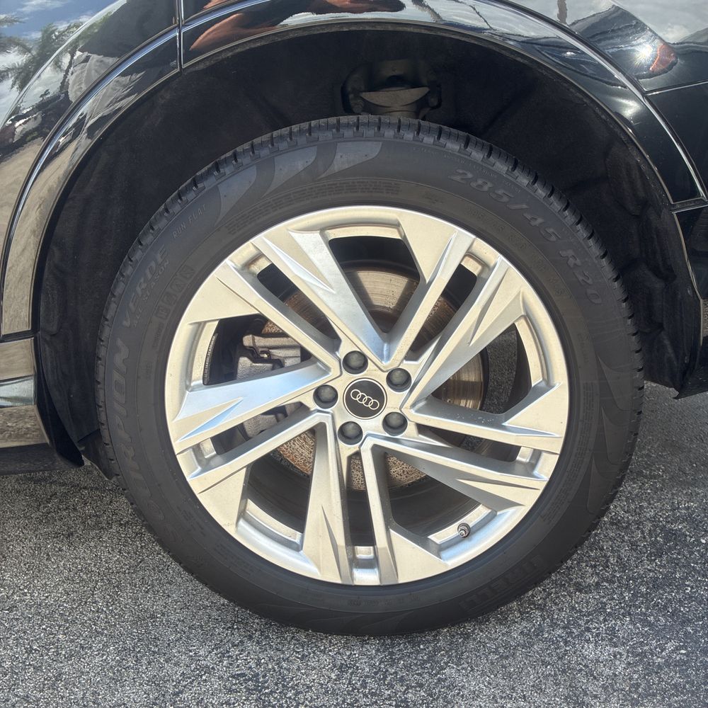2024 Audi Q7 Premium Plus 55