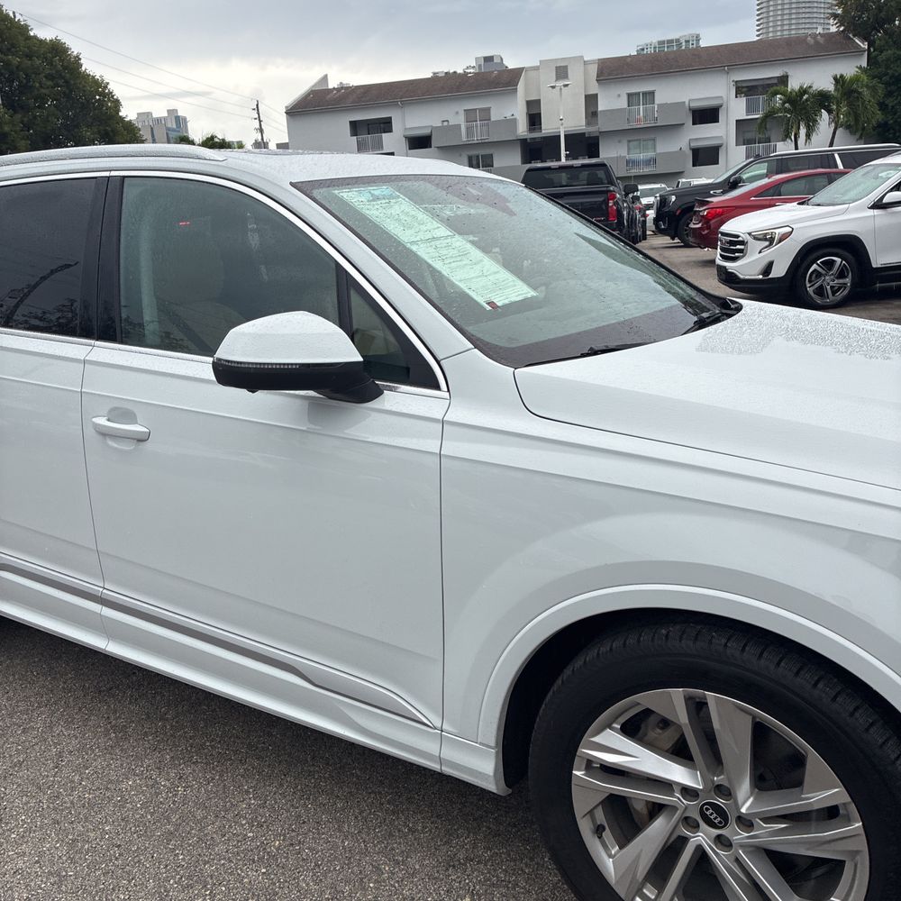 2021 Audi Q7 Prestige