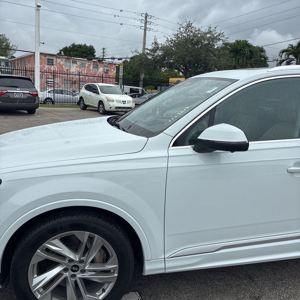 2021 Audi Q7 Prestige