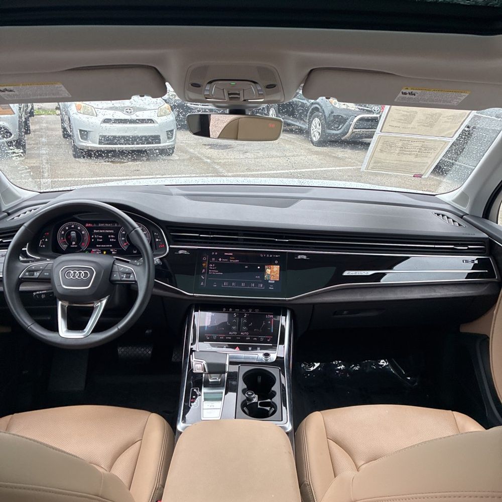 2021 Audi Q7 Prestige
