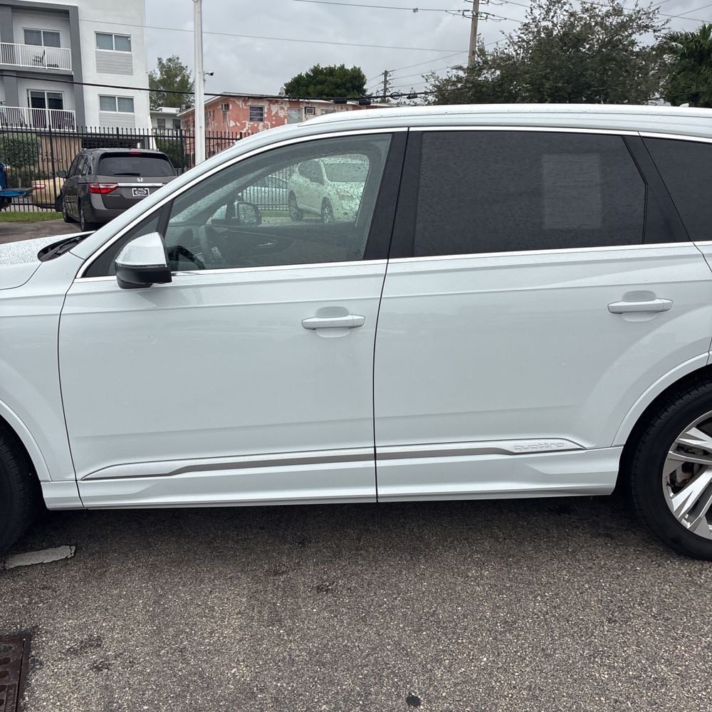 2021 Audi Q7 Prestige