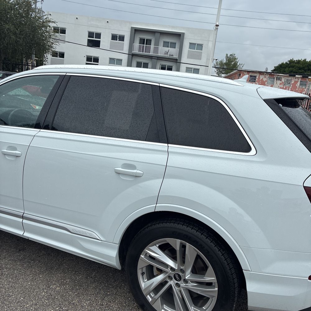 2021 Audi Q7 Prestige