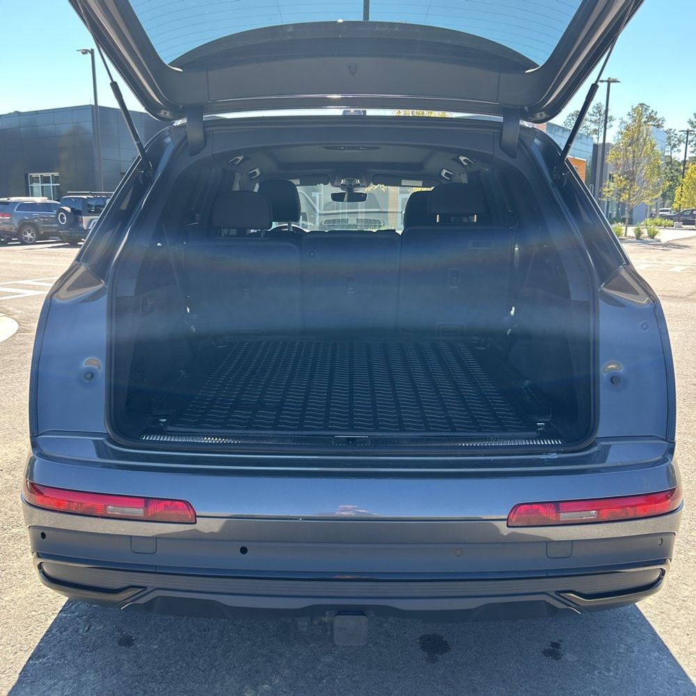 2023 Audi Q7 Prestige 55 TFSI