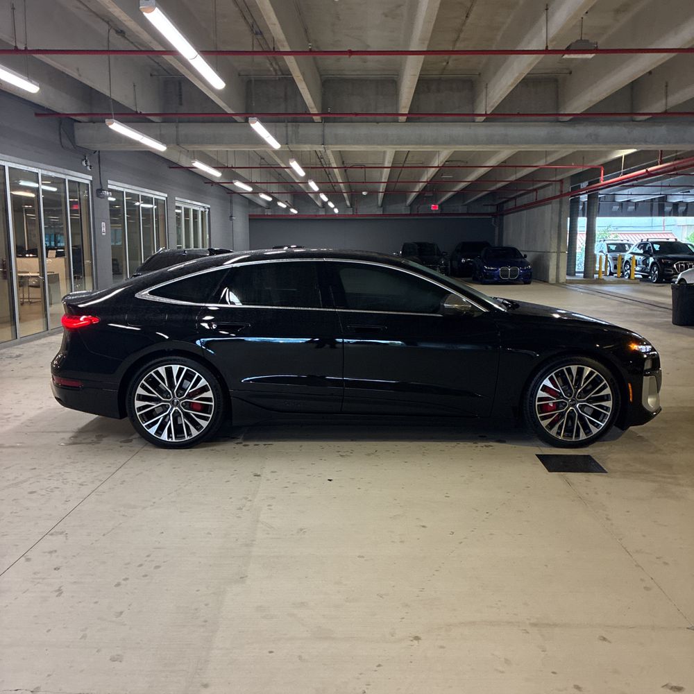 2025 Audi S6 e-tron Premium Plus