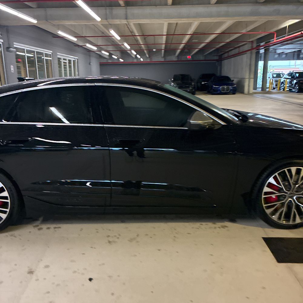 2025 Audi S6 e-tron Premium Plus