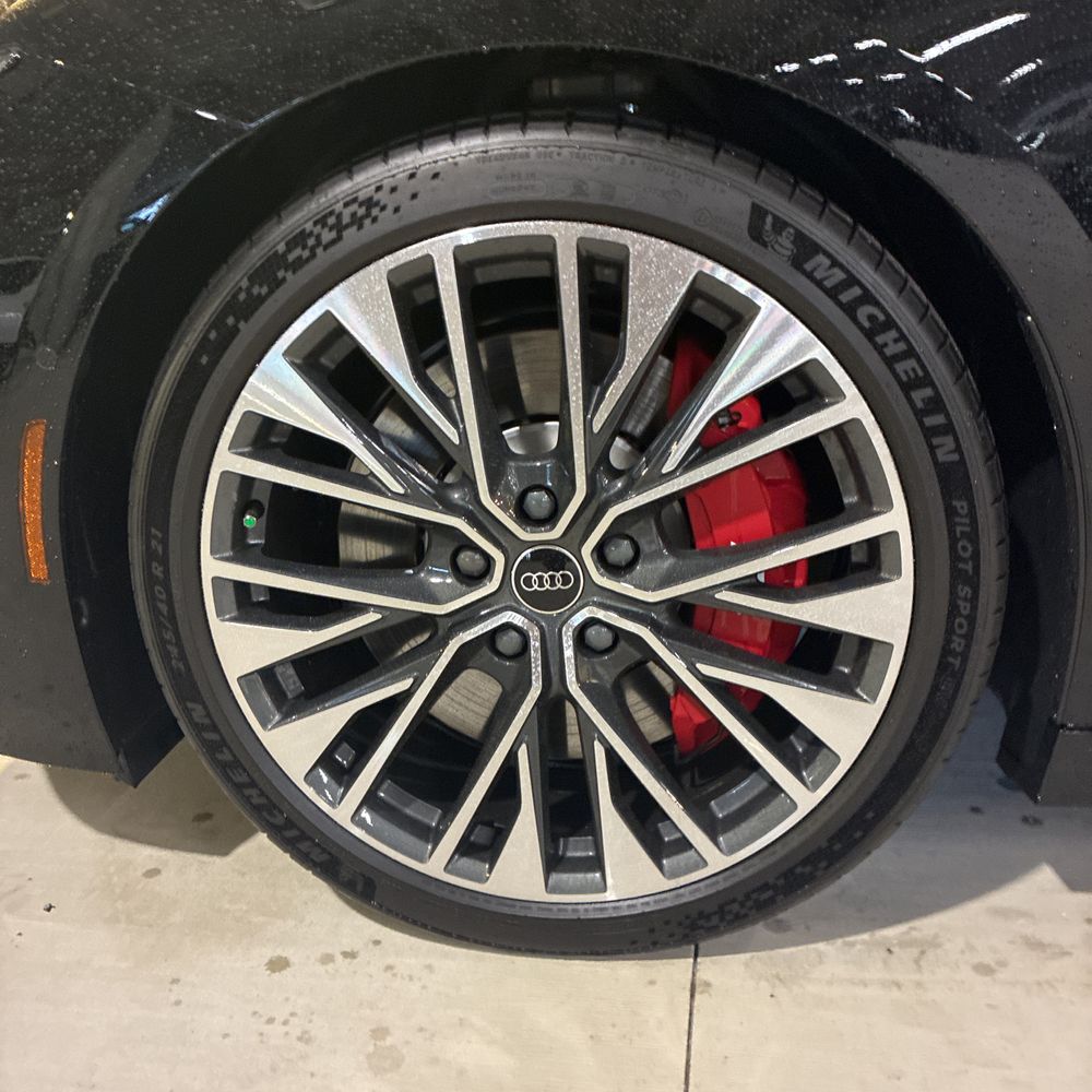 2025 Audi S6 e-tron Premium Plus