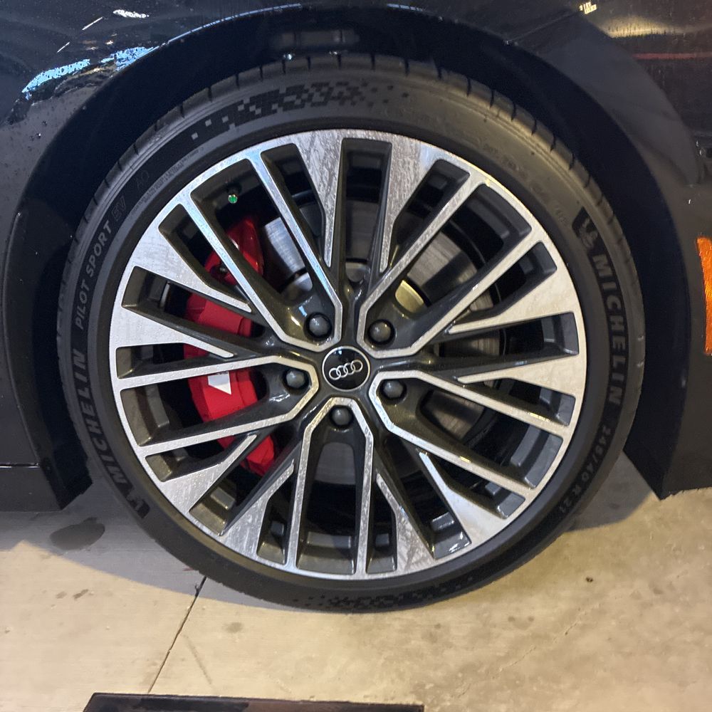 2025 Audi S6 e-tron Premium Plus