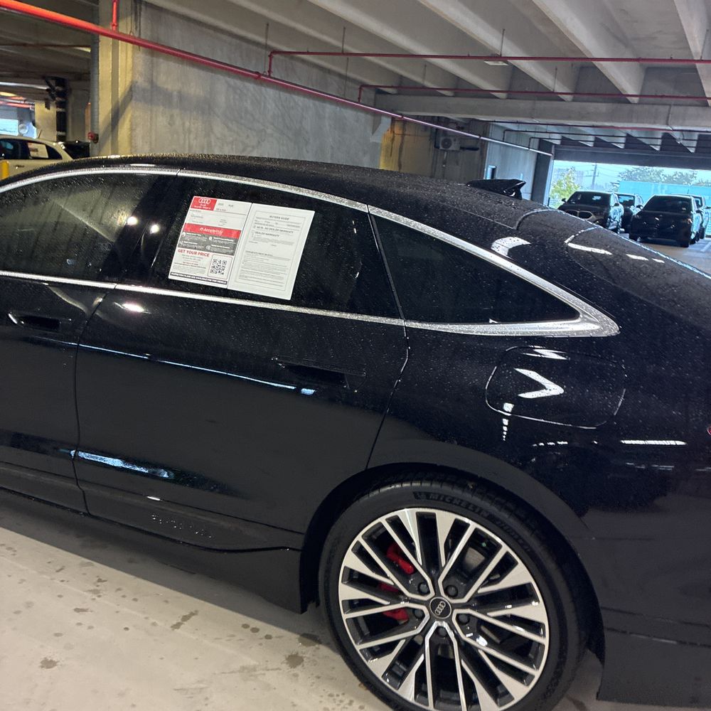 2025 Audi S6 e-tron Premium Plus