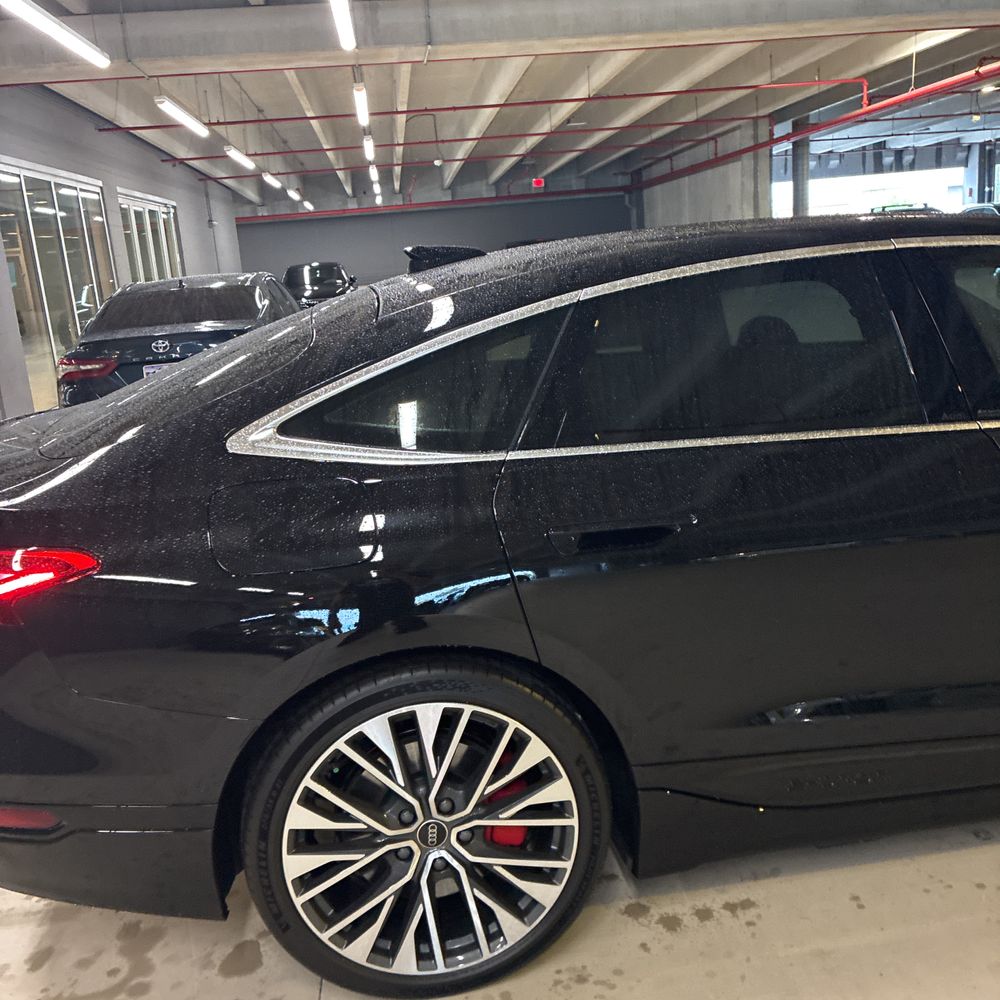 2025 Audi S6 e-tron Premium Plus