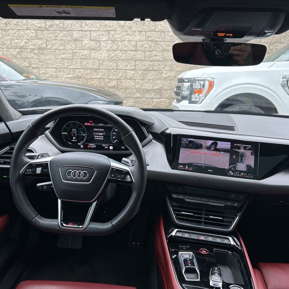 2024 Audi RS e-tron GT Base