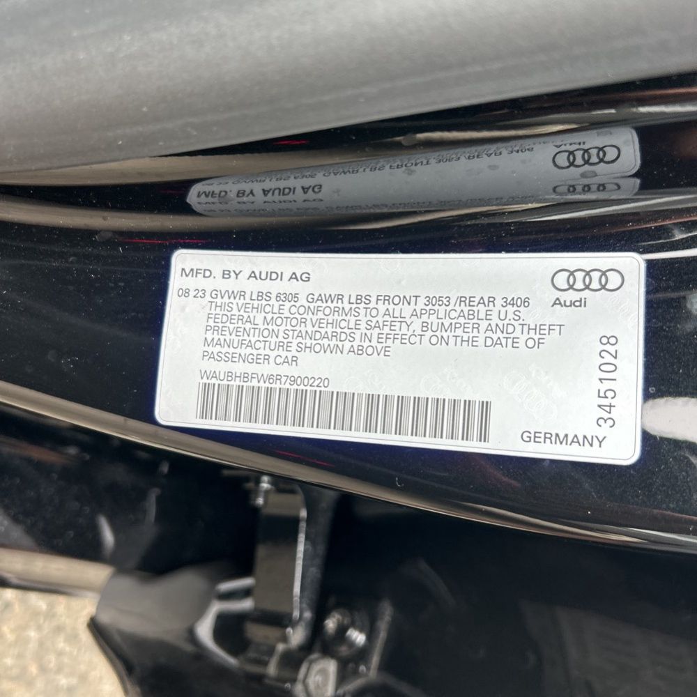 2024 Audi RS e-tron GT Base