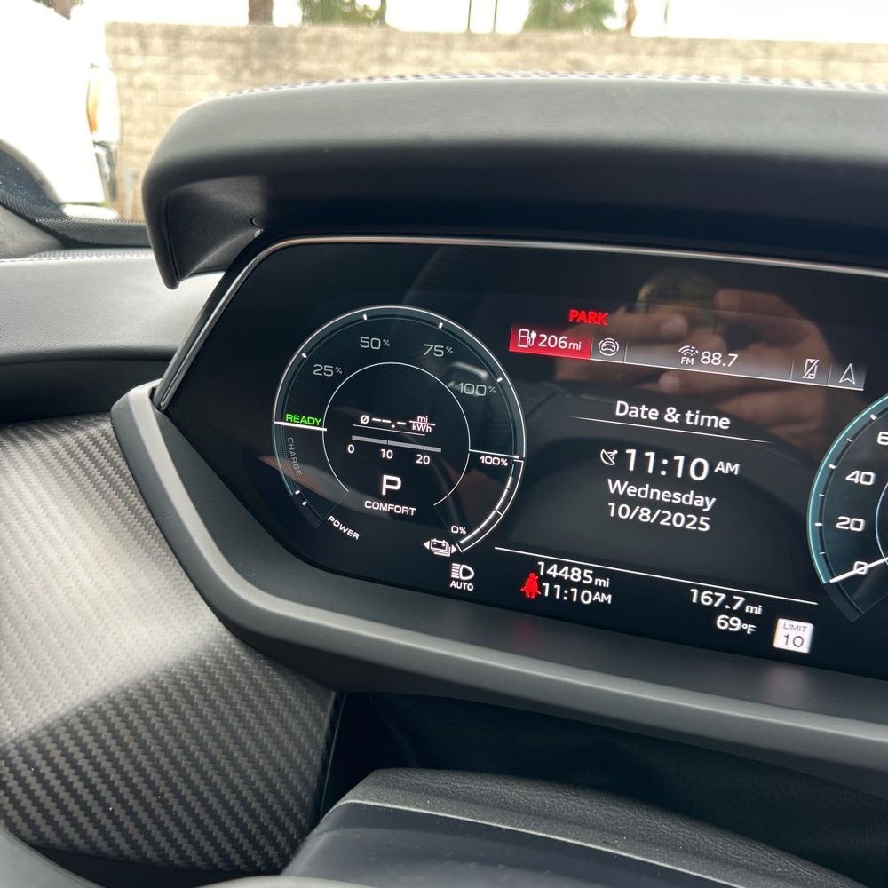 2024 Audi RS e-tron GT Base