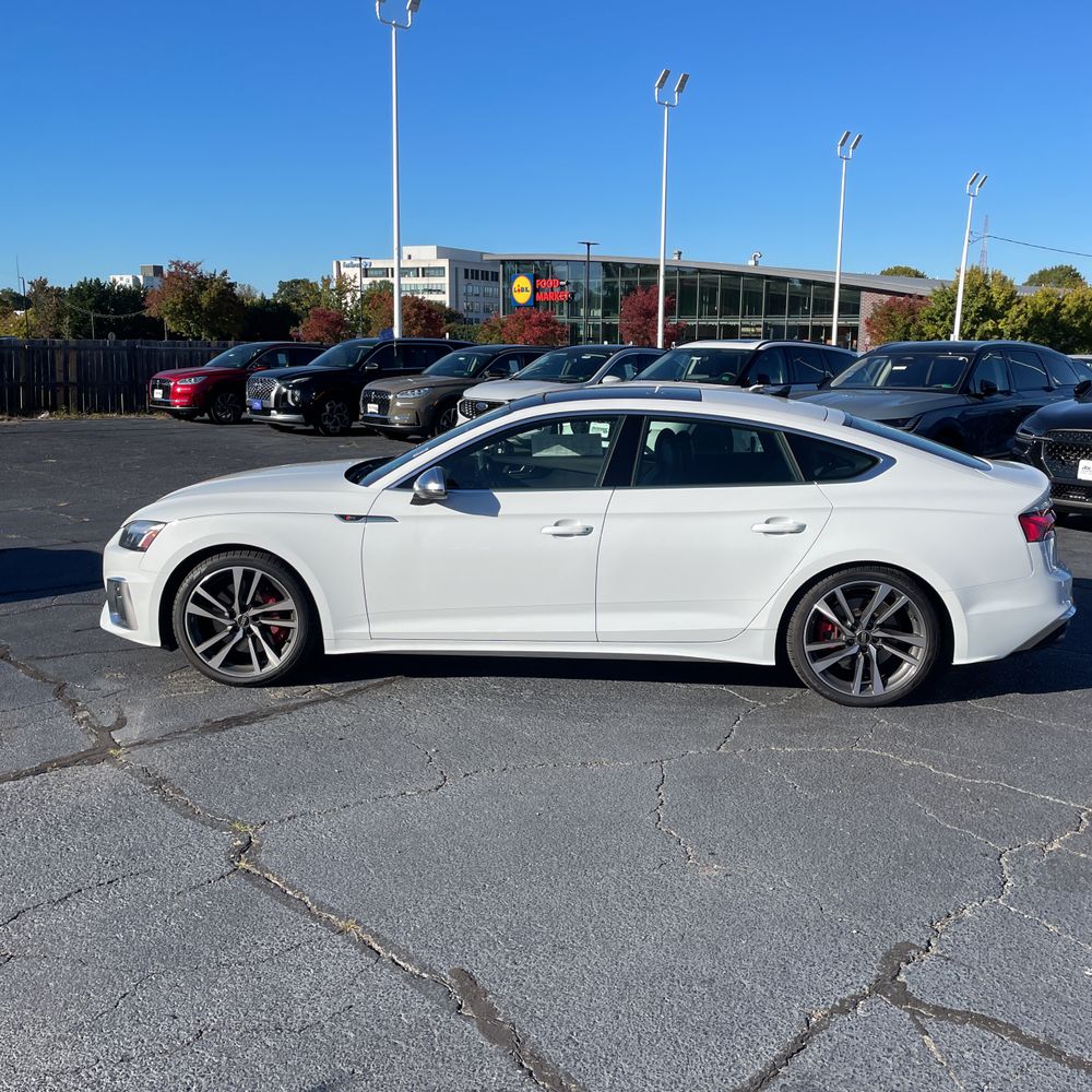 2023 Audi S5 Premium Plus