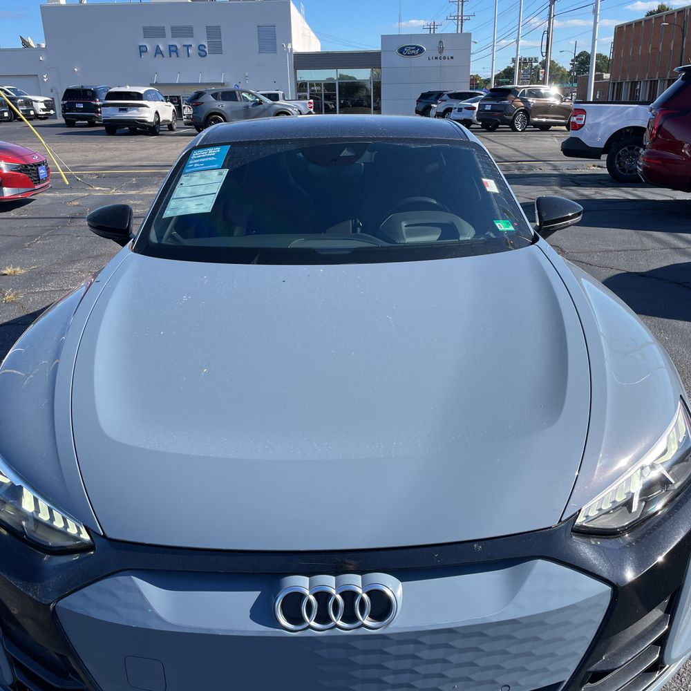 2022 Audi e-tron GT Prestige