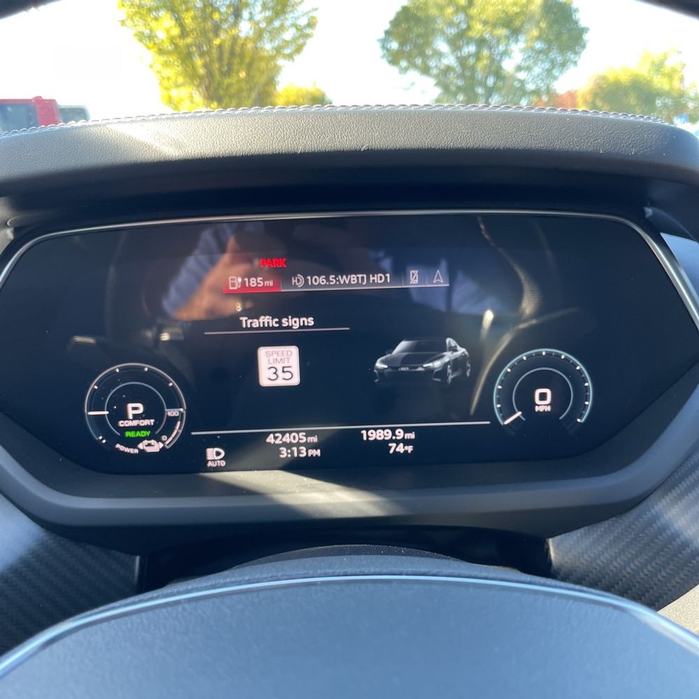 2022 Audi e-tron GT Prestige