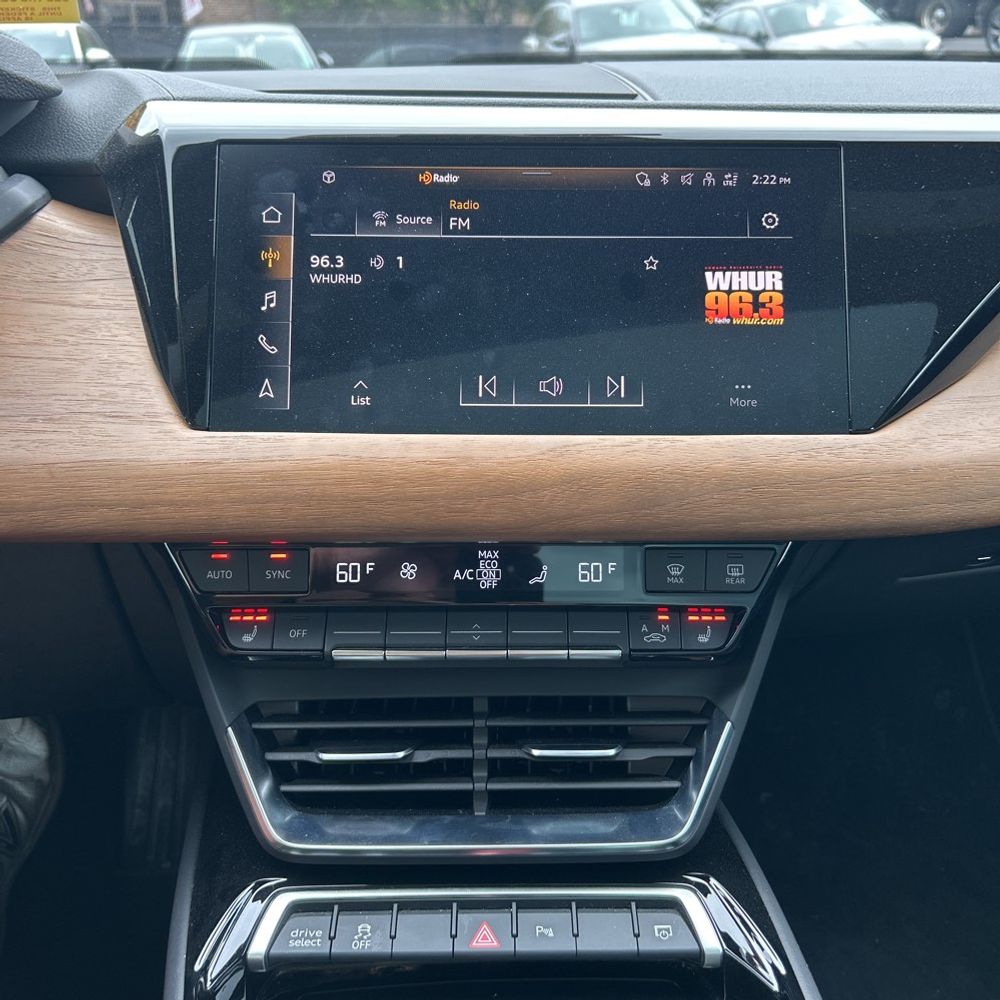 2022 Audi e-tron GT Premium Plus
