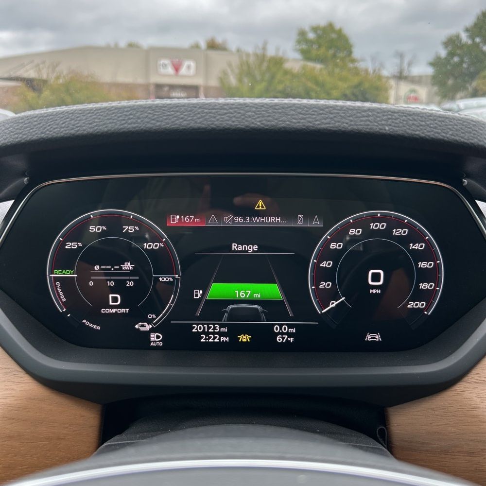 2022 Audi e-tron GT Premium Plus