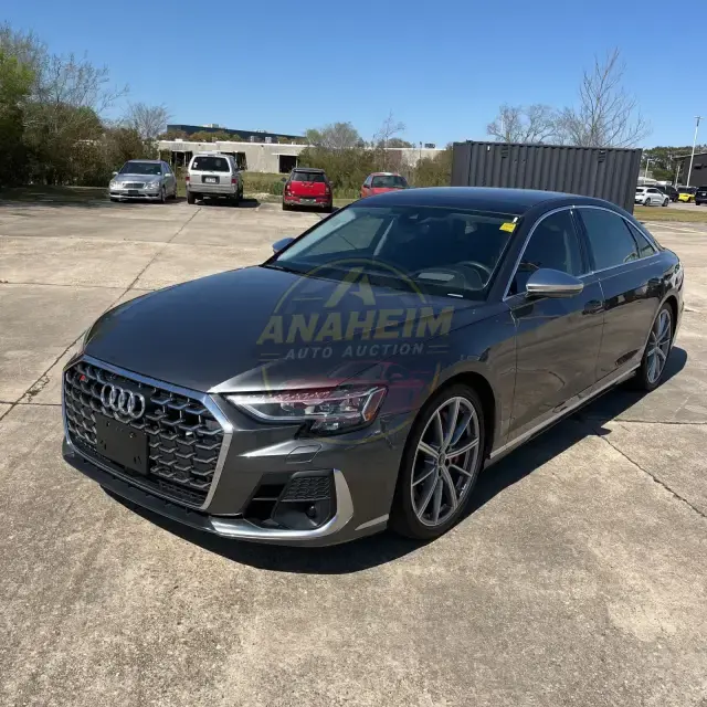 2022 Audi S8