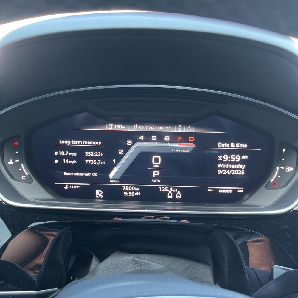 2023 Audi S8