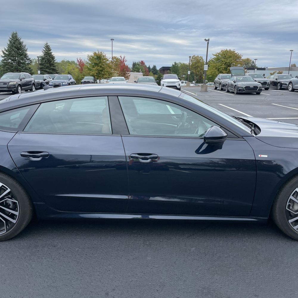 2025 Audi A7 Premium Plus 55