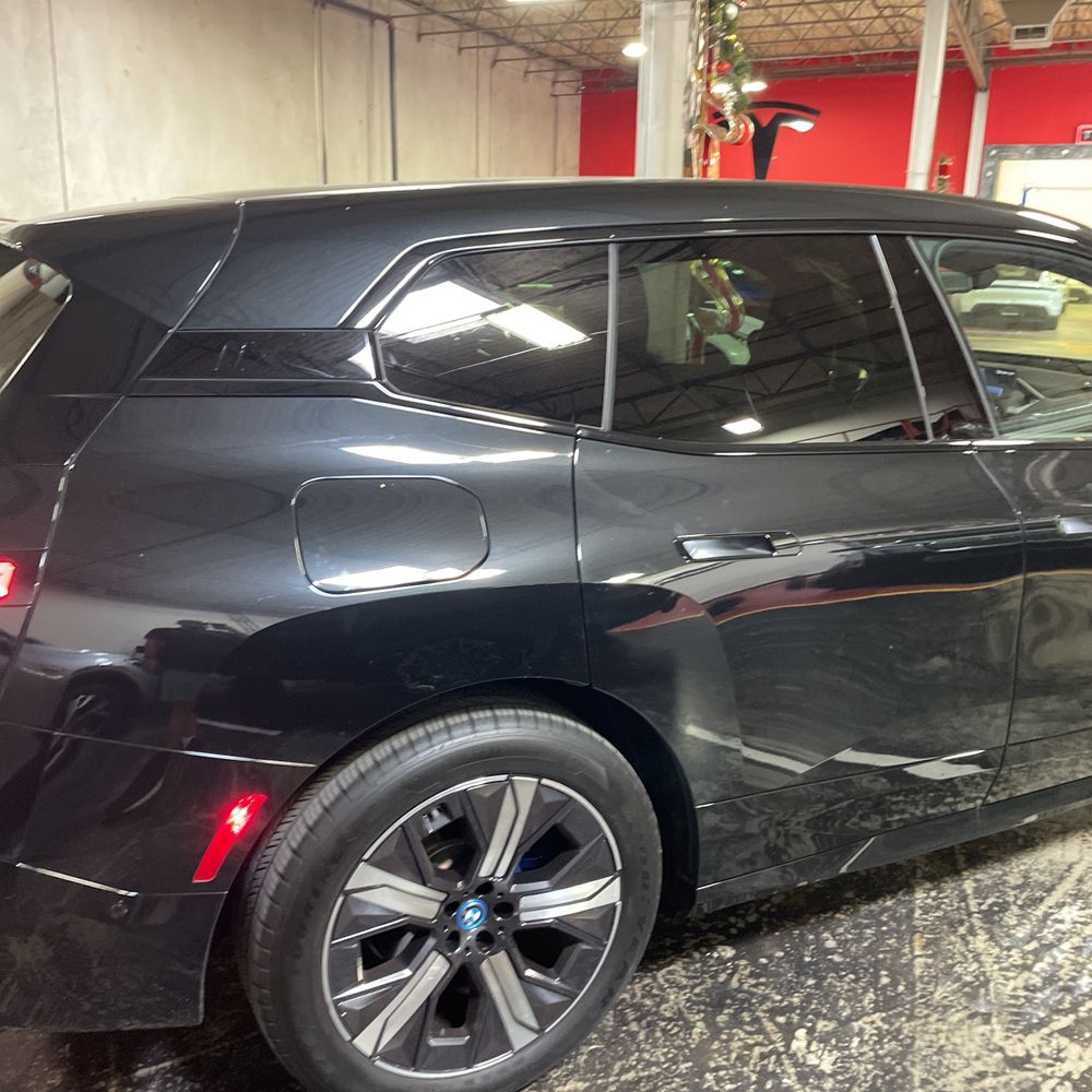 2025 BMW iX xDrive50