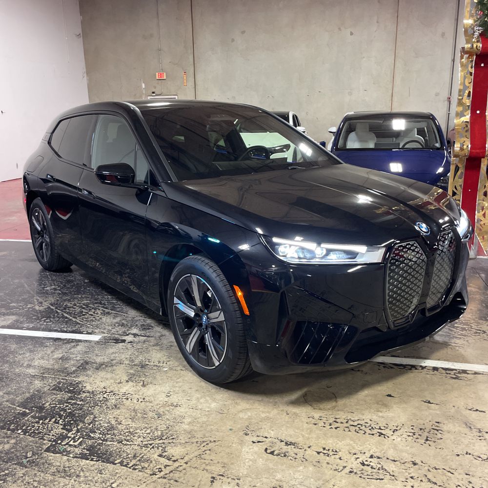 2025 BMW iX xDrive50