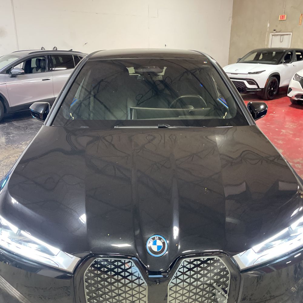 2025 BMW iX xDrive50
