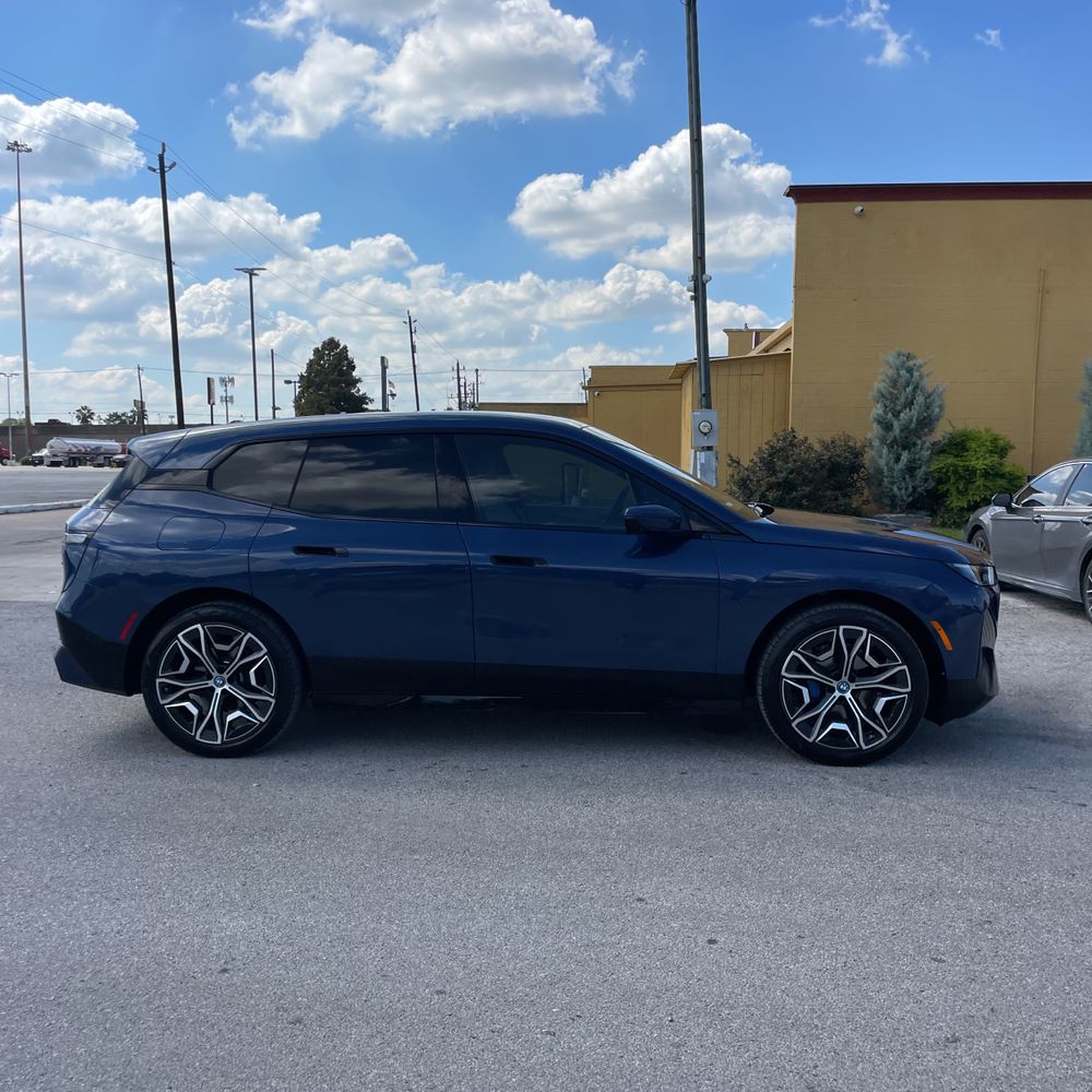 2024 BMW iX xDrive50