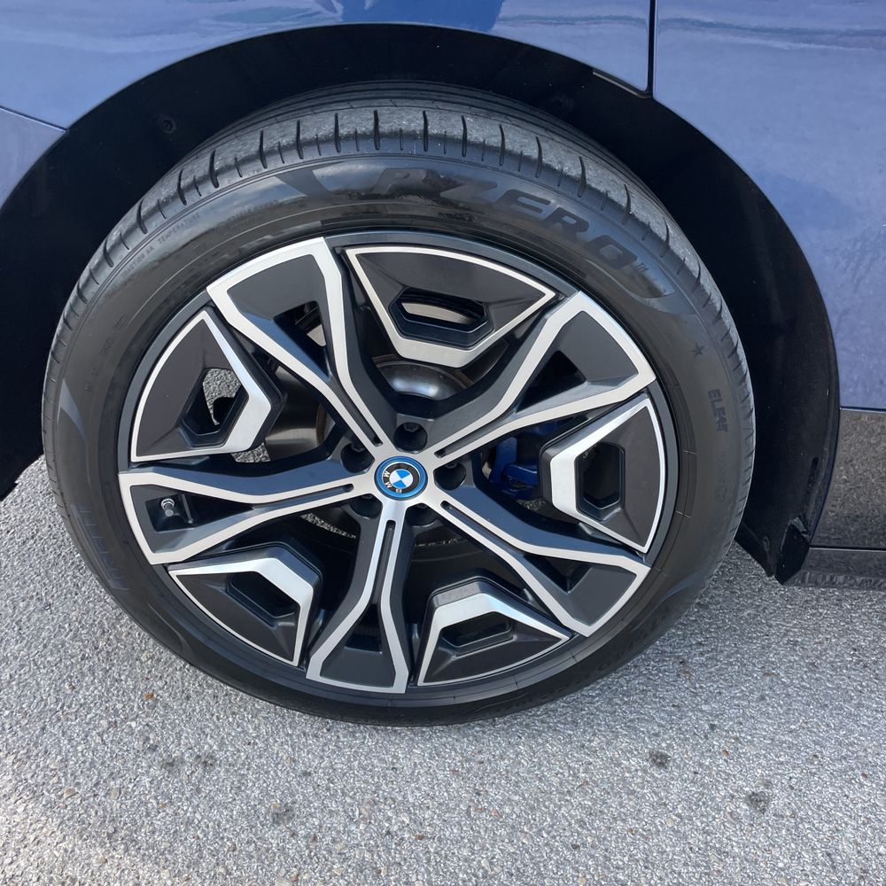 2024 BMW iX xDrive50