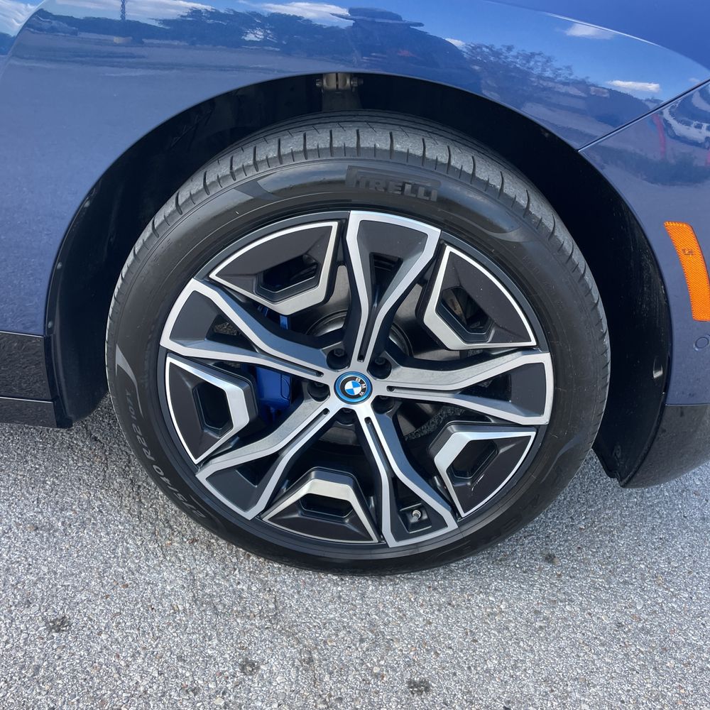 2024 BMW iX xDrive50