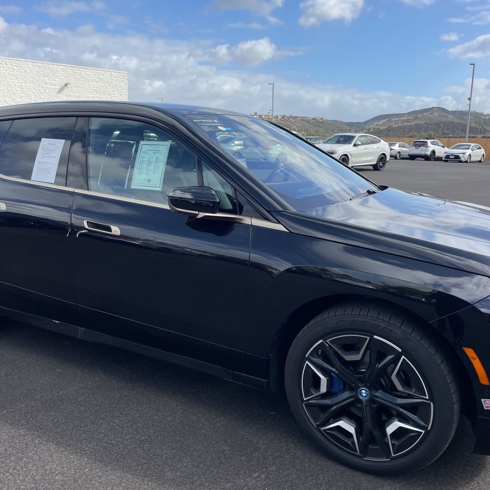 2025 BMW iX xDrive50