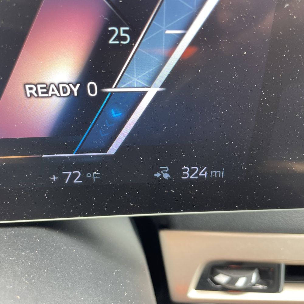 2025 BMW iX xDrive50
