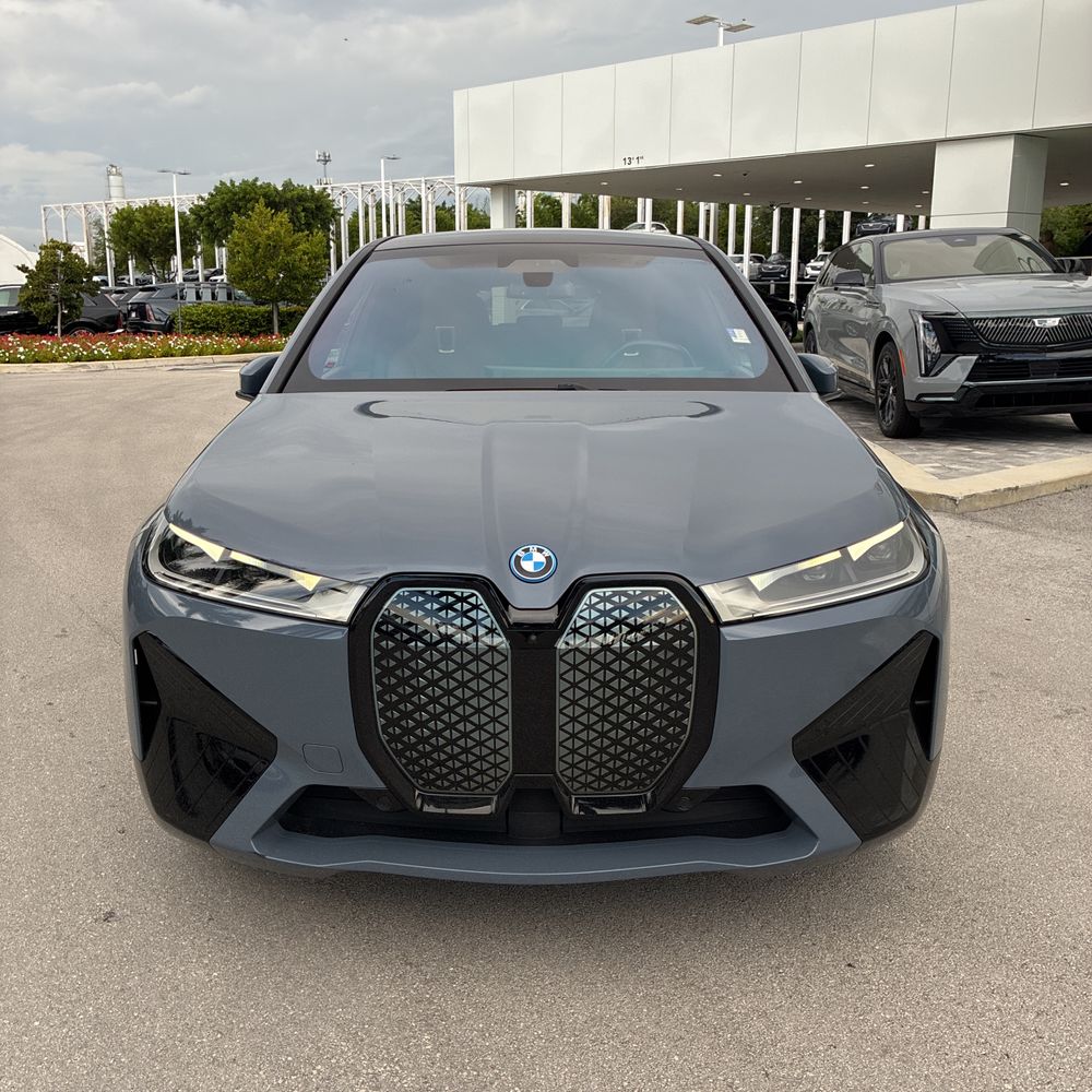 2024 BMW iX xDrive50