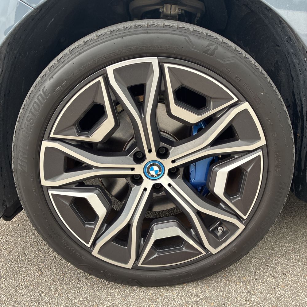 2024 BMW iX xDrive50