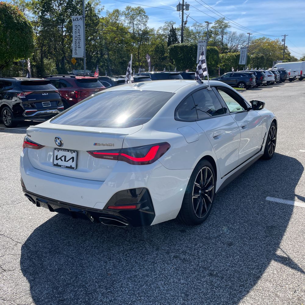 2022 BMW 4-Series M440xi Grn Coupe