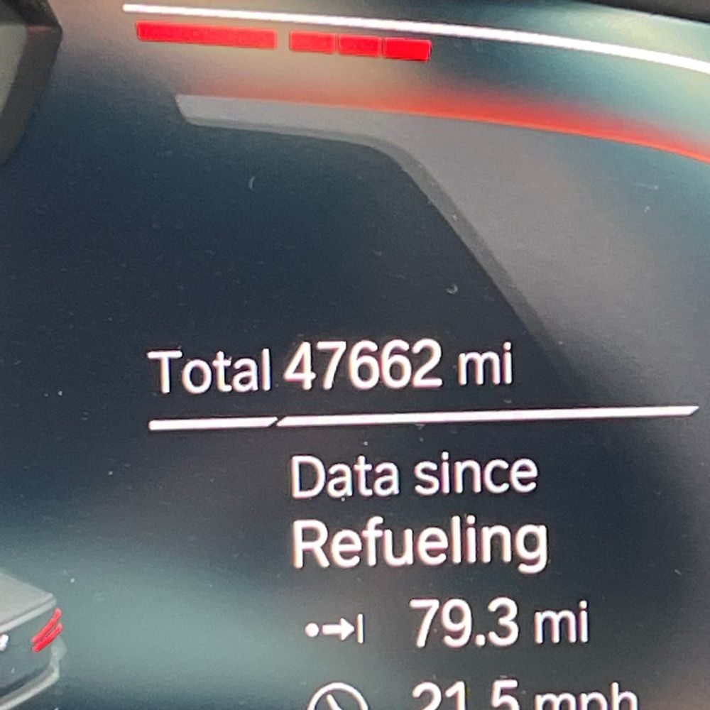 2023 BMW 5-Series M550xi
