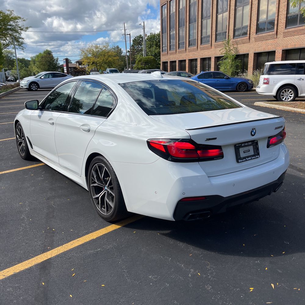 2023 BMW 5-Series M550xi
