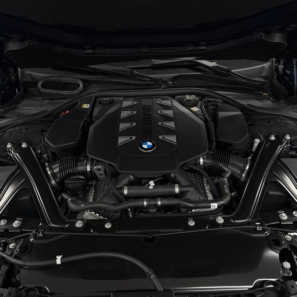 2025 BMW 7-Series 760i xDrive