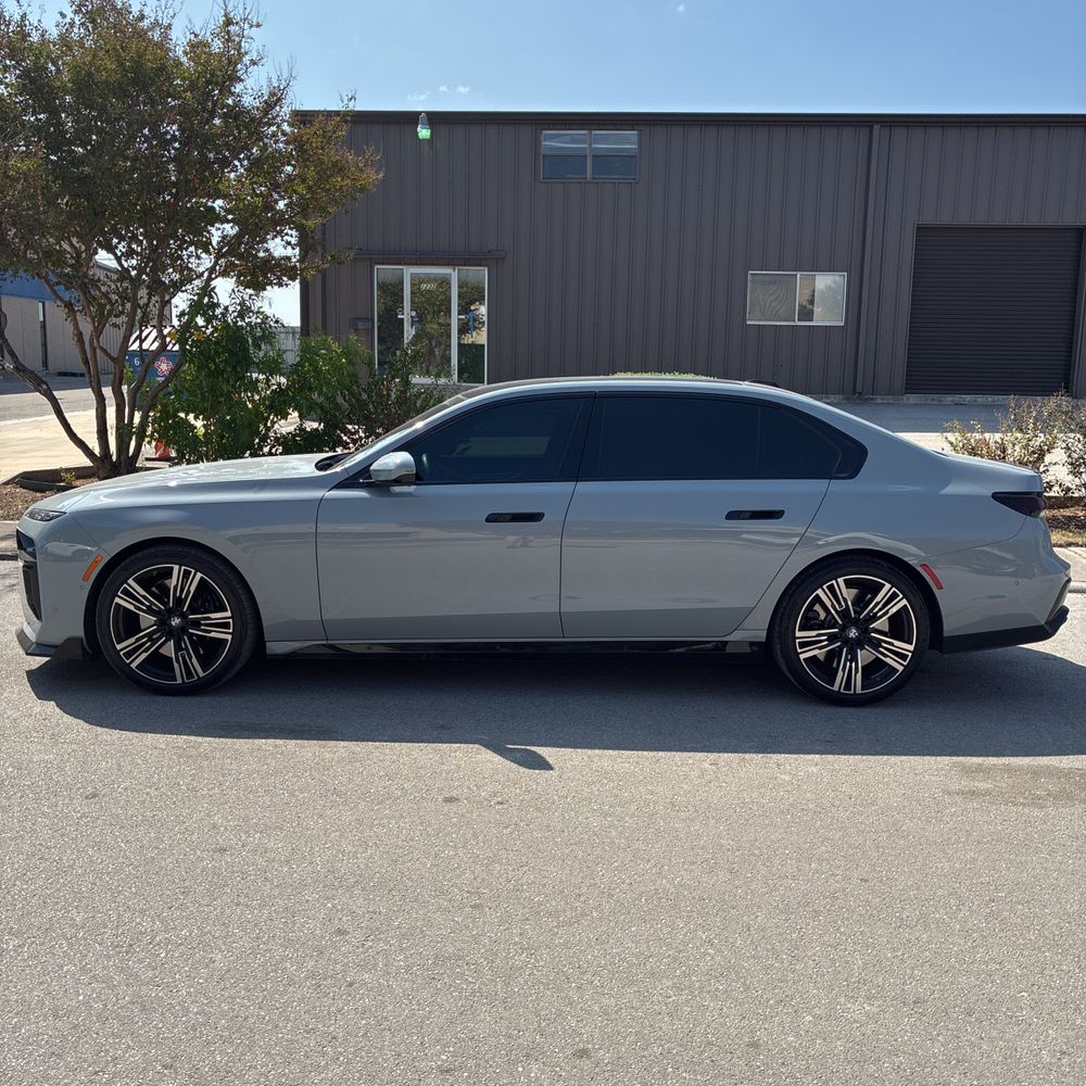 2025 BMW 7-Series 760i xDrive