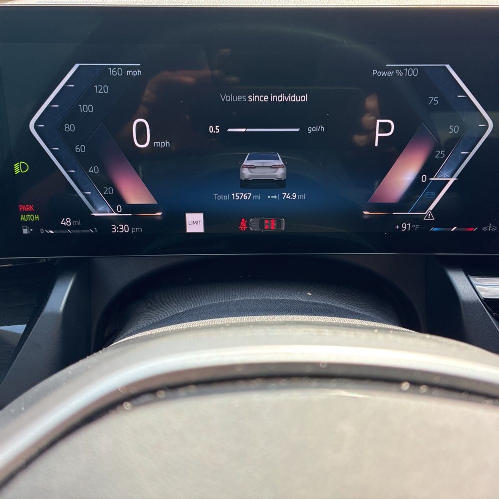 2025 BMW 5-Series 530i