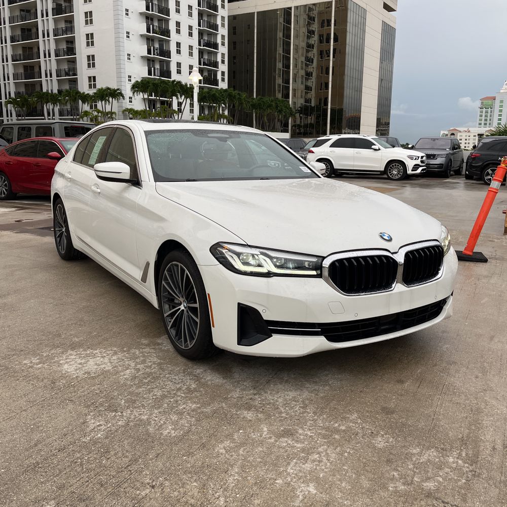 2022 BMW 5-Series 540i
