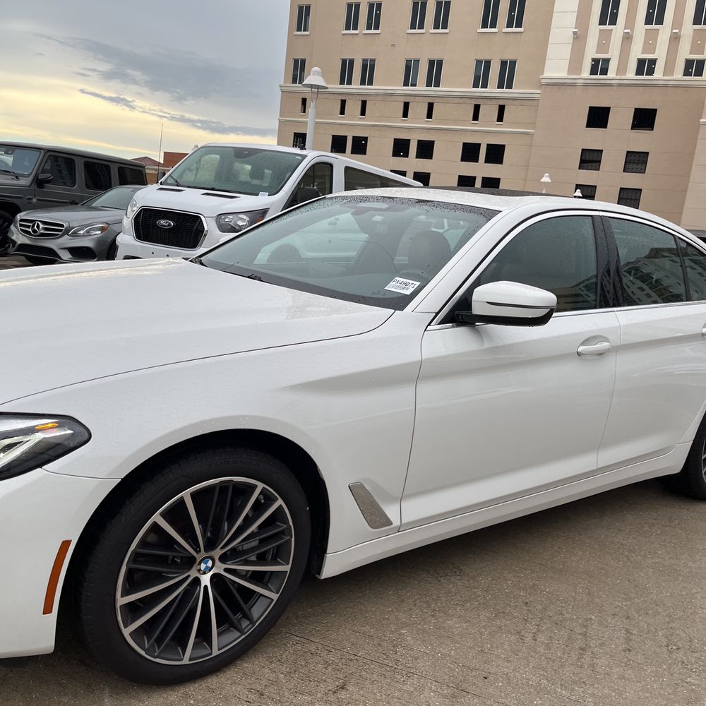 2022 BMW 5-Series 540i