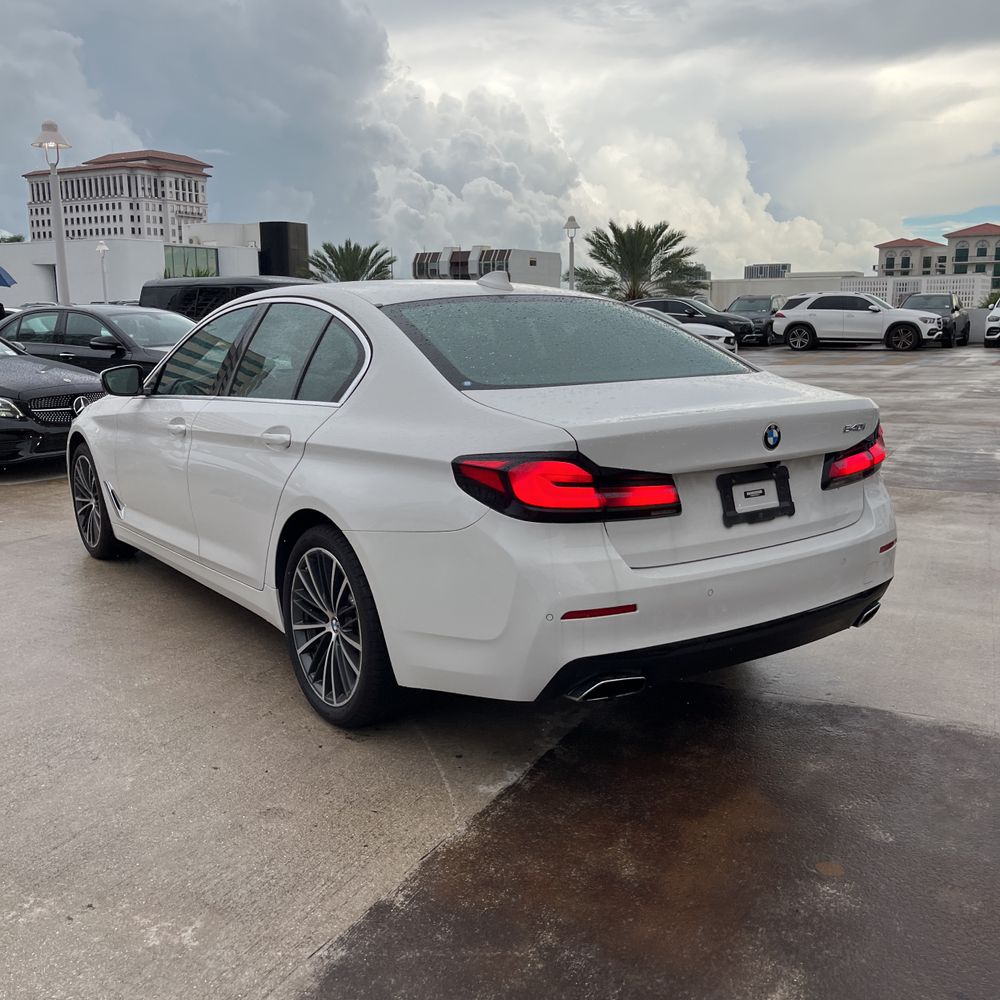 2022 BMW 5-Series 540i