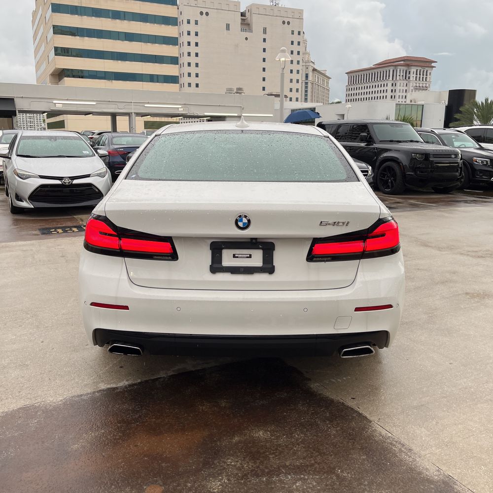 2022 BMW 5-Series 540i