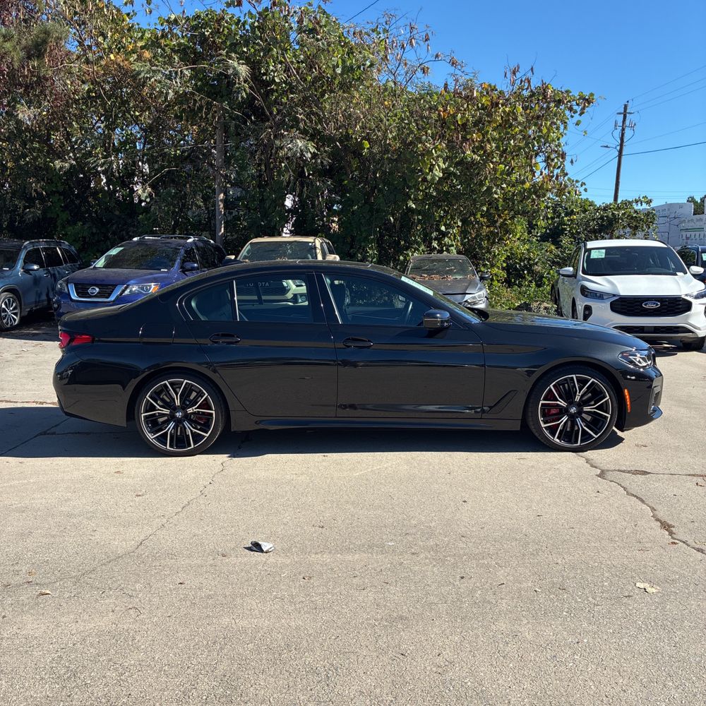 2023 BMW 5-Series 540i