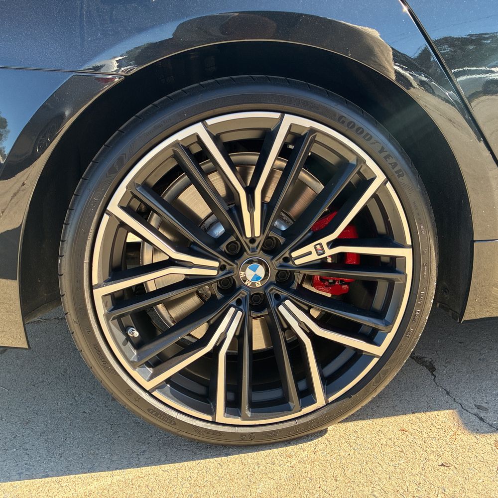 2023 BMW 5-Series 540i